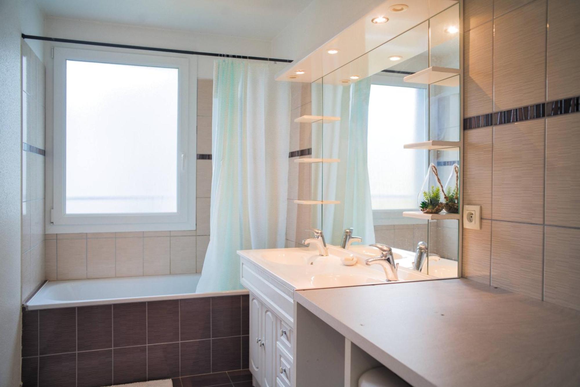 Appartement Lumineux, 80M², Proche Des Vosges Thann Esterno foto
